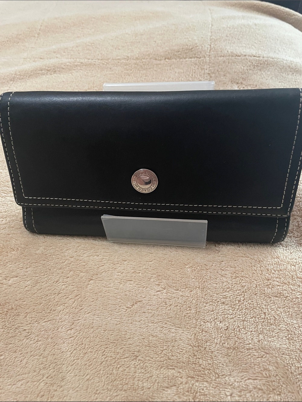 Coach Black Leather Wallet with Contrast Stitching